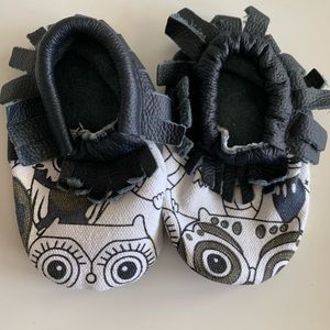 new never worn moccs size 0-6 month